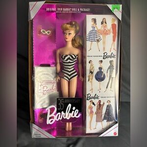 Vintage Barbie Doll 35th Anniversary Special Edition 1993 Mattel 11590